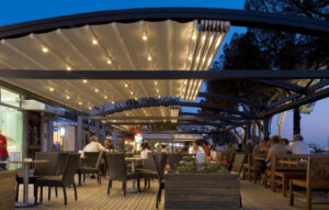 mái xếp di động nhà hàng